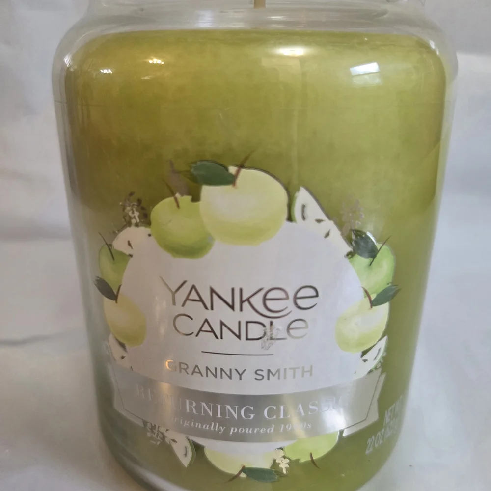 🆕️Yankee Candle-Granny Smith Apple
